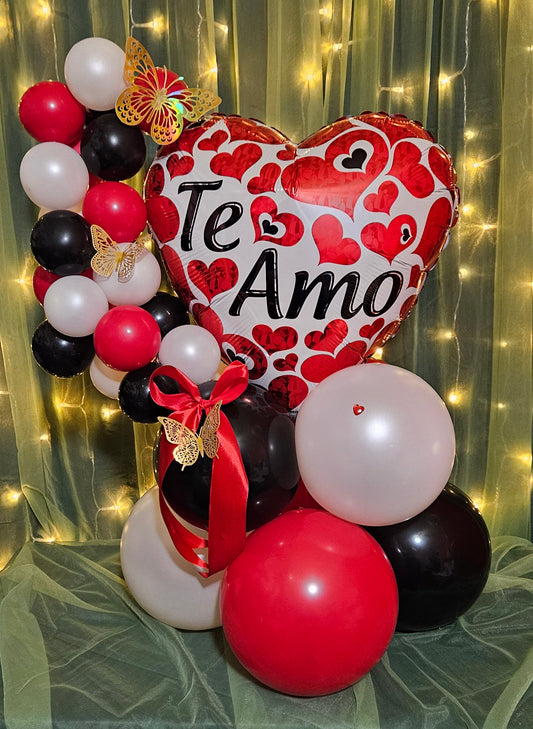 Valentine's Hug Style Balloon Stack