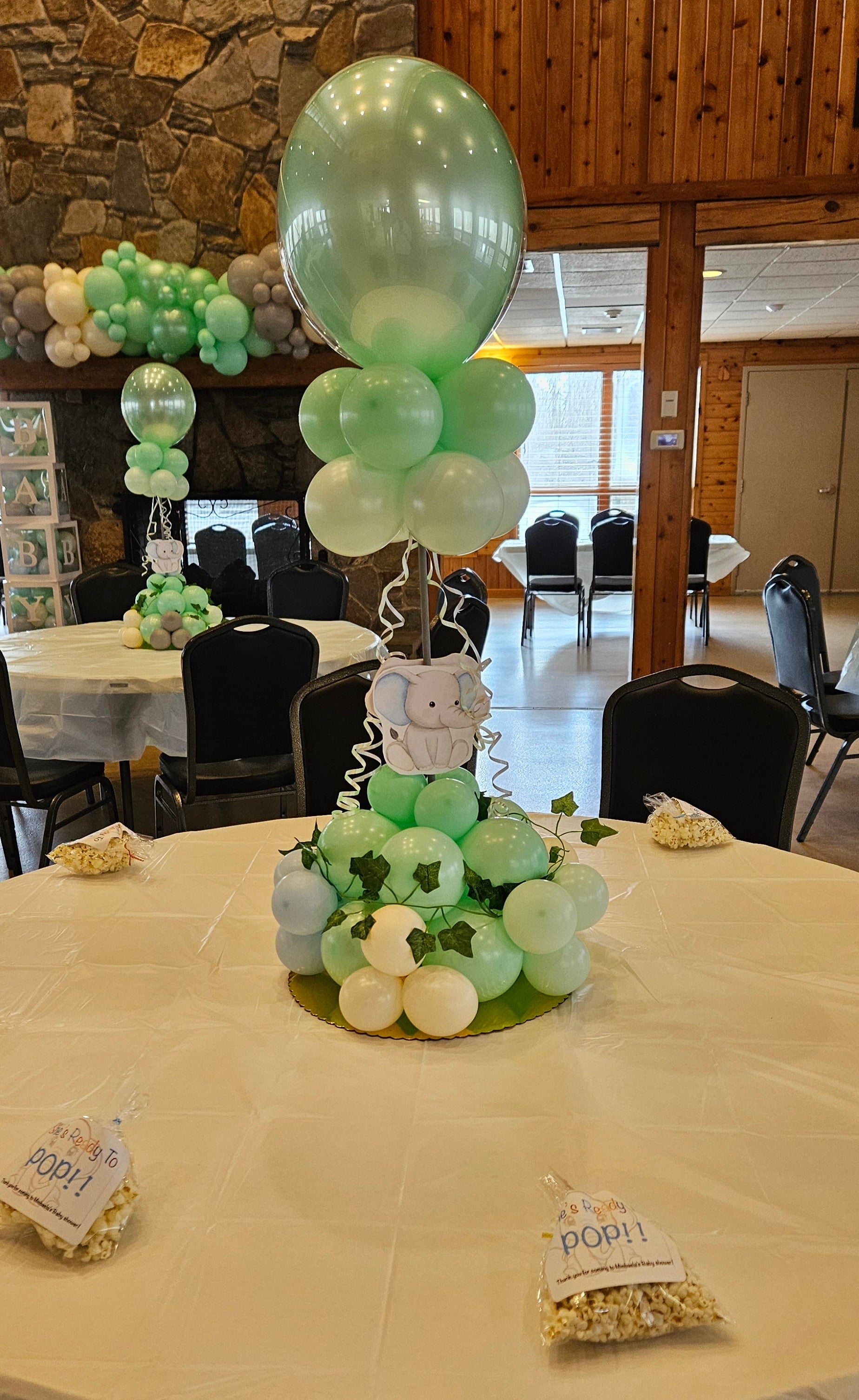 baby shower decor balloon certerpiece
