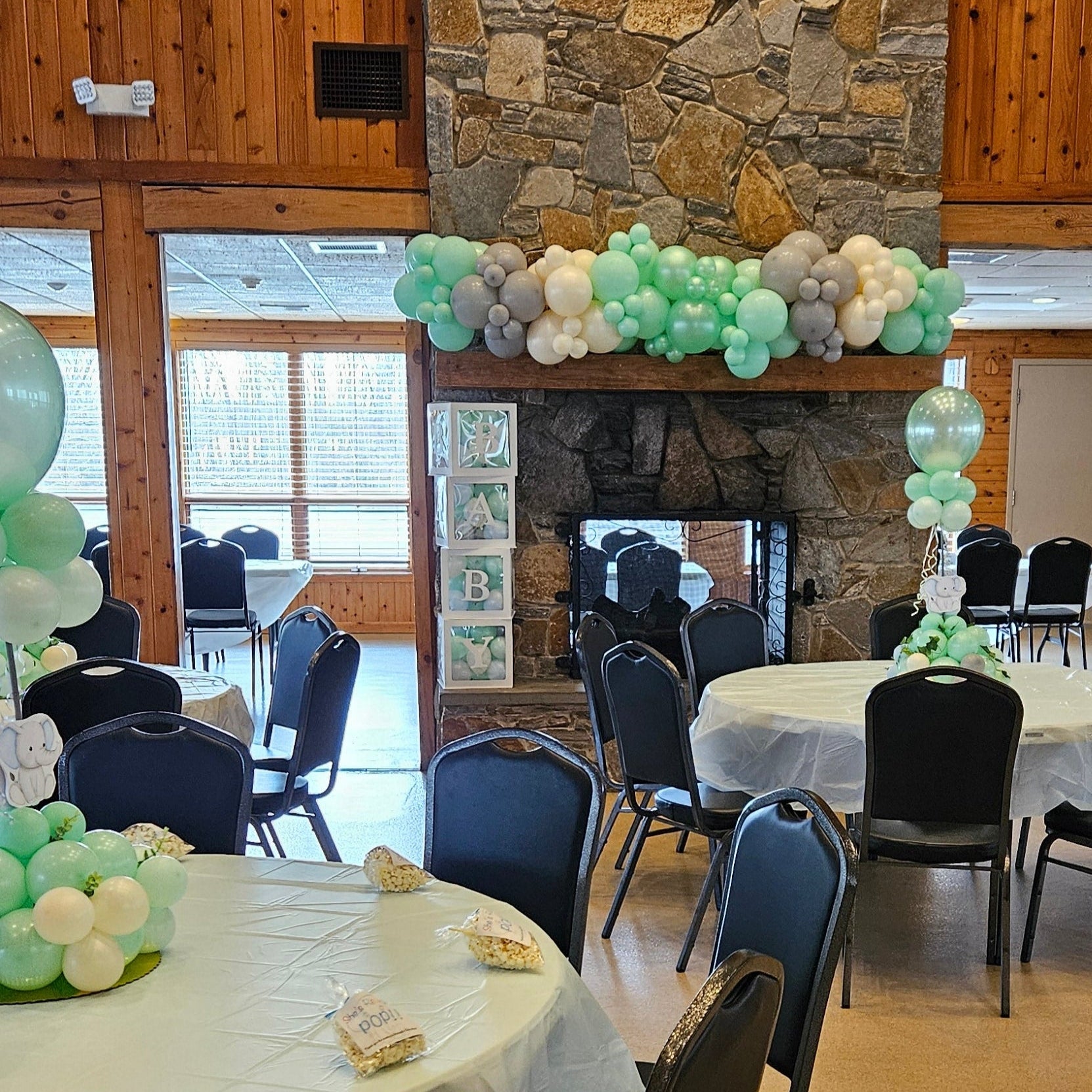 baby shower decor balloon garland