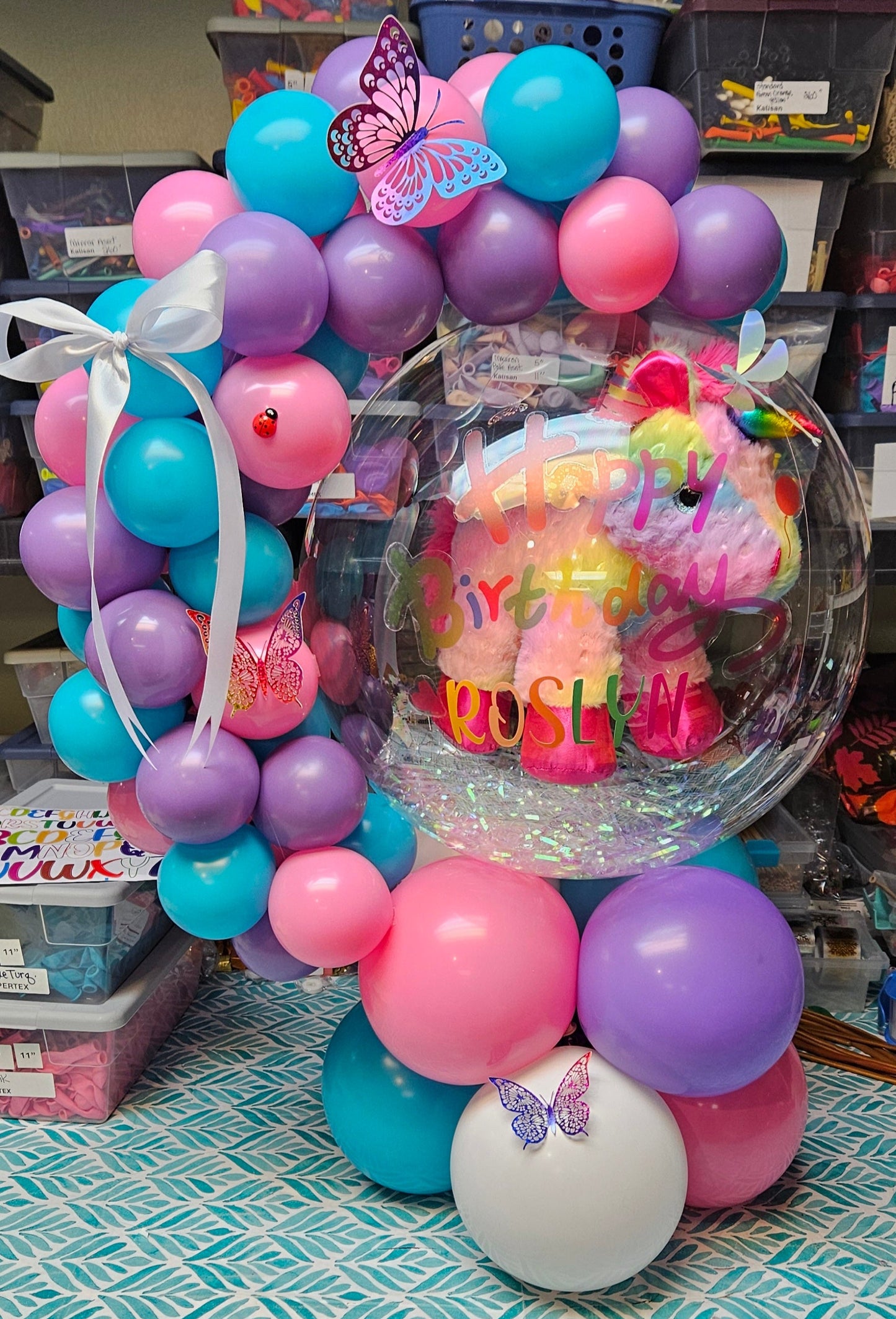 Hug Style Stuffed Balloon